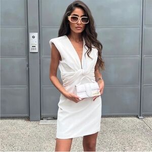 Zara white Short sleeveless V-neck mini dress with shoulder pads